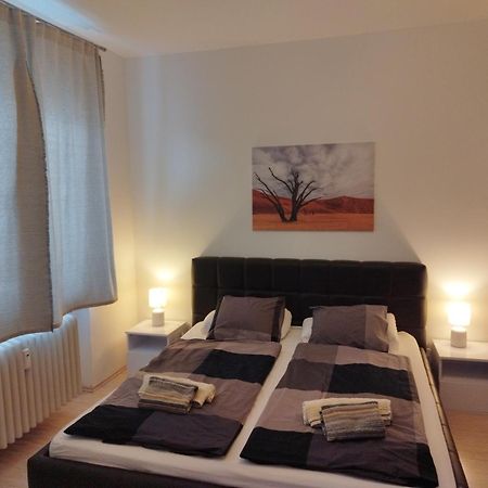 Amazing Flat In Old Town With Large Balcony Lägenhet Bratislava Exteriör bild