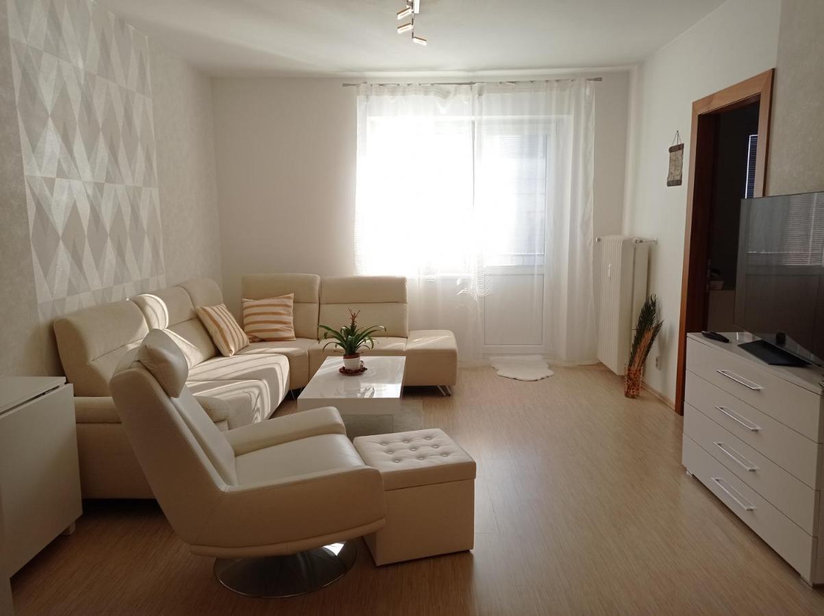 Amazing Flat In Old Town With Large Balcony Lägenhet Bratislava Exteriör bild