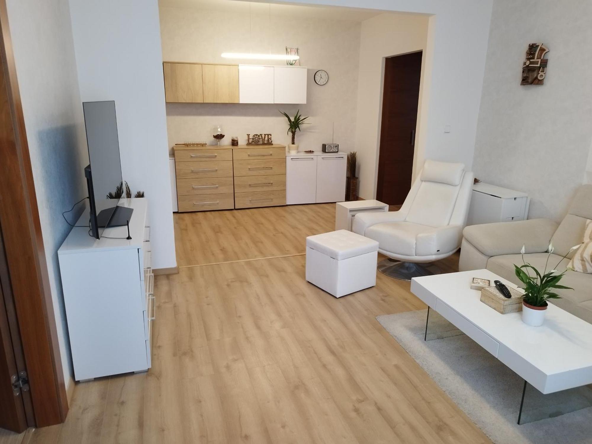 Amazing Flat In Old Town With Large Balcony Lägenhet Bratislava Exteriör bild