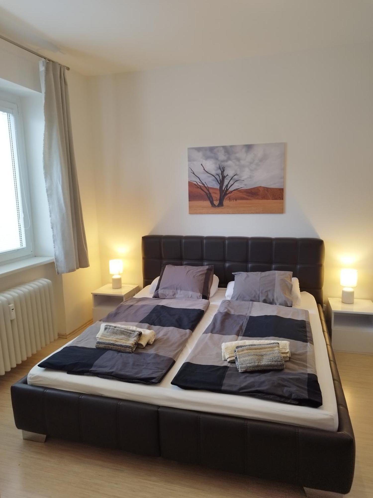 Amazing Flat In Old Town With Large Balcony Lägenhet Bratislava Exteriör bild