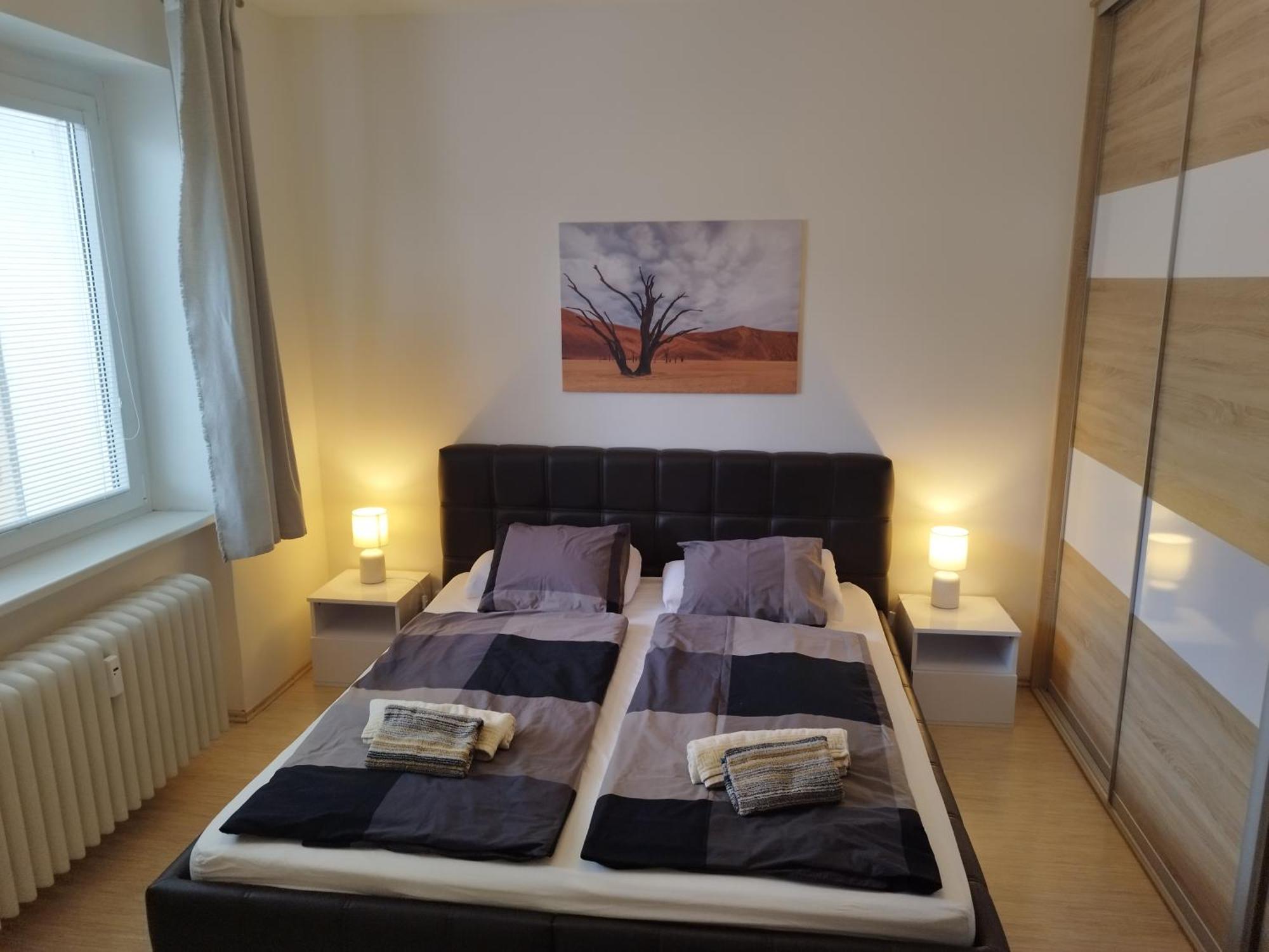 Amazing Flat In Old Town With Large Balcony Lägenhet Bratislava Exteriör bild